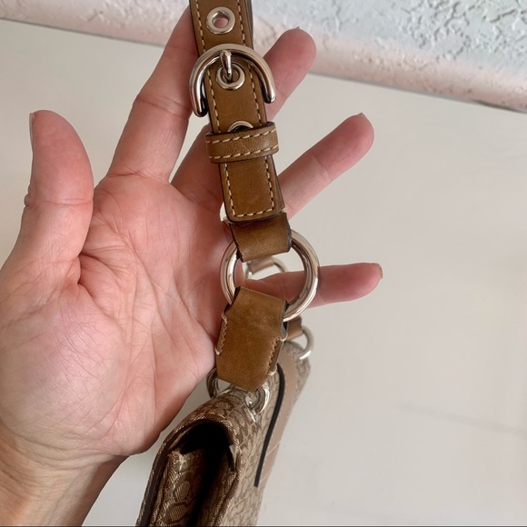 COACH Mini Signature 7075 Beige Leather Canvas Flap Shoulder Bag Authentic - Picture 10 of 16